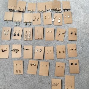 Lot of Earrings